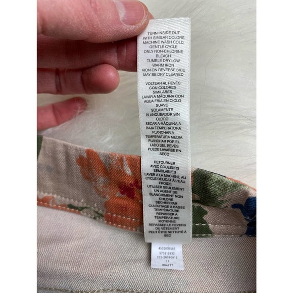 Chico's Women's 0 Tan Perfect Stretch Girlfriend Slim Ankle Jeans - Picture 7 of 7